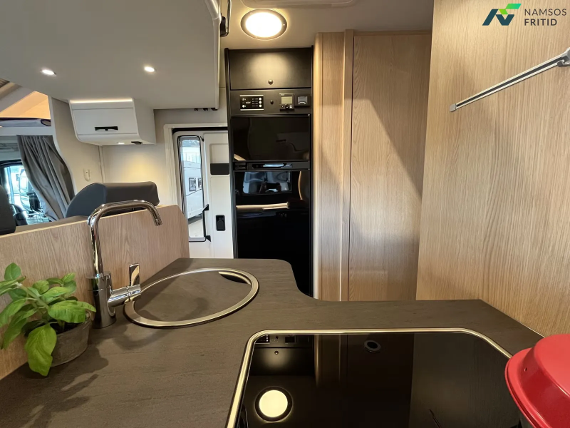 Sunlight T 68 Adventure Edition