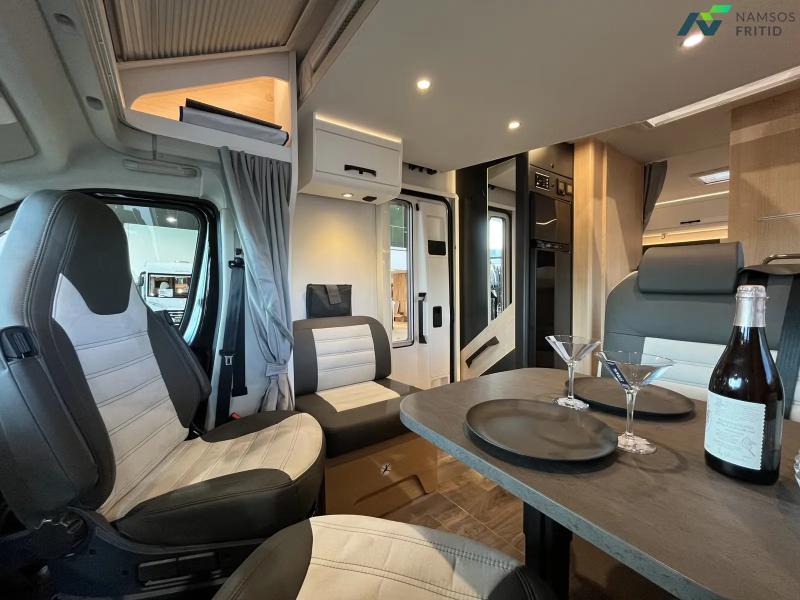 Sunlight T 68 Adventure Edition