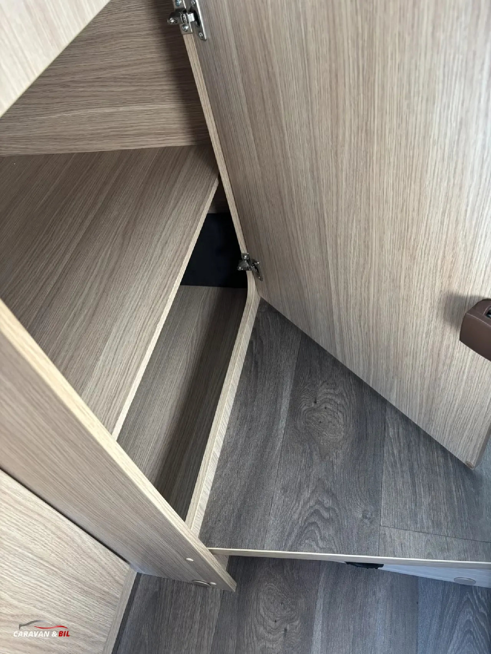 Sunlight Compact V66