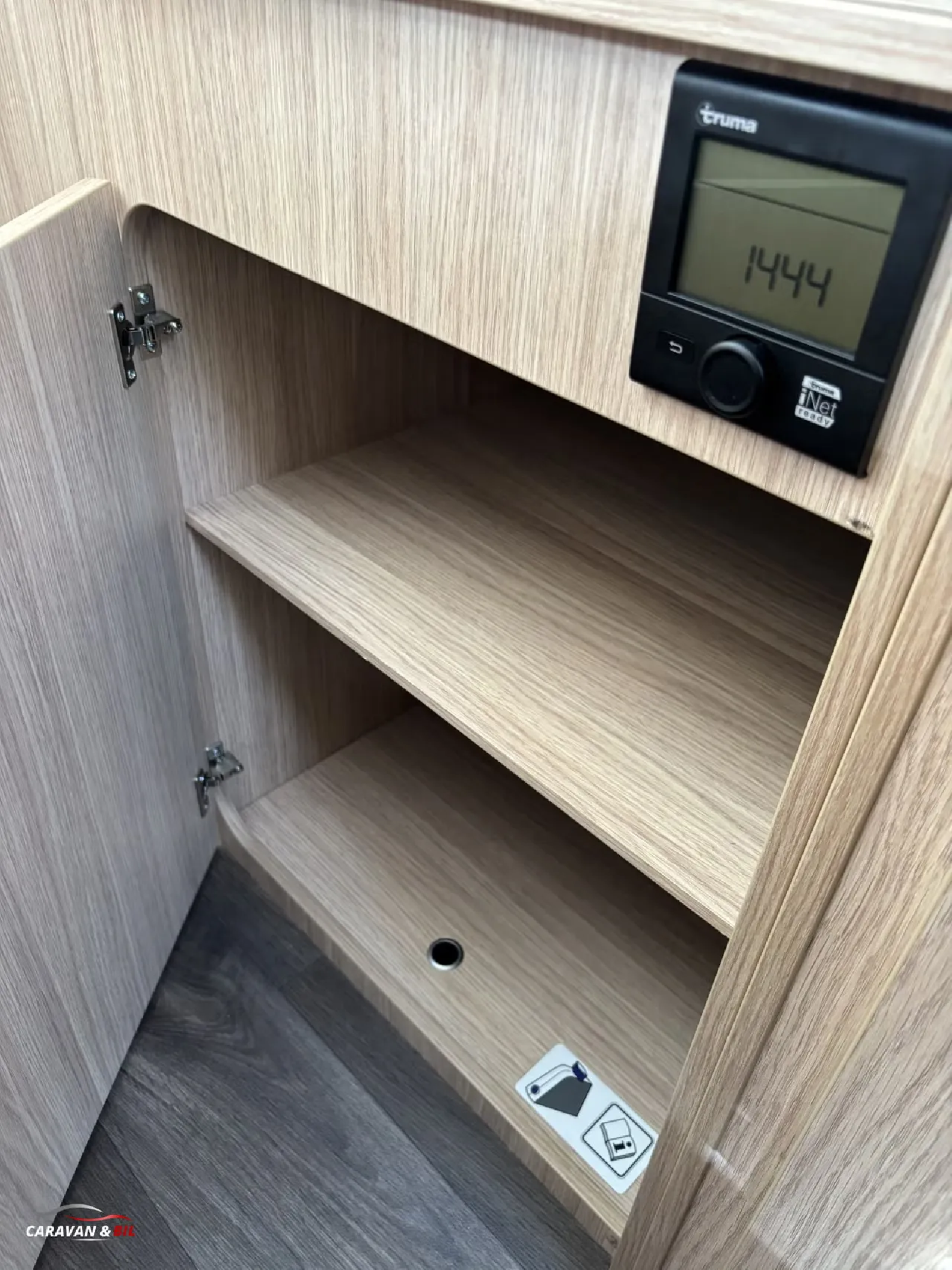 Sunlight Compact V66