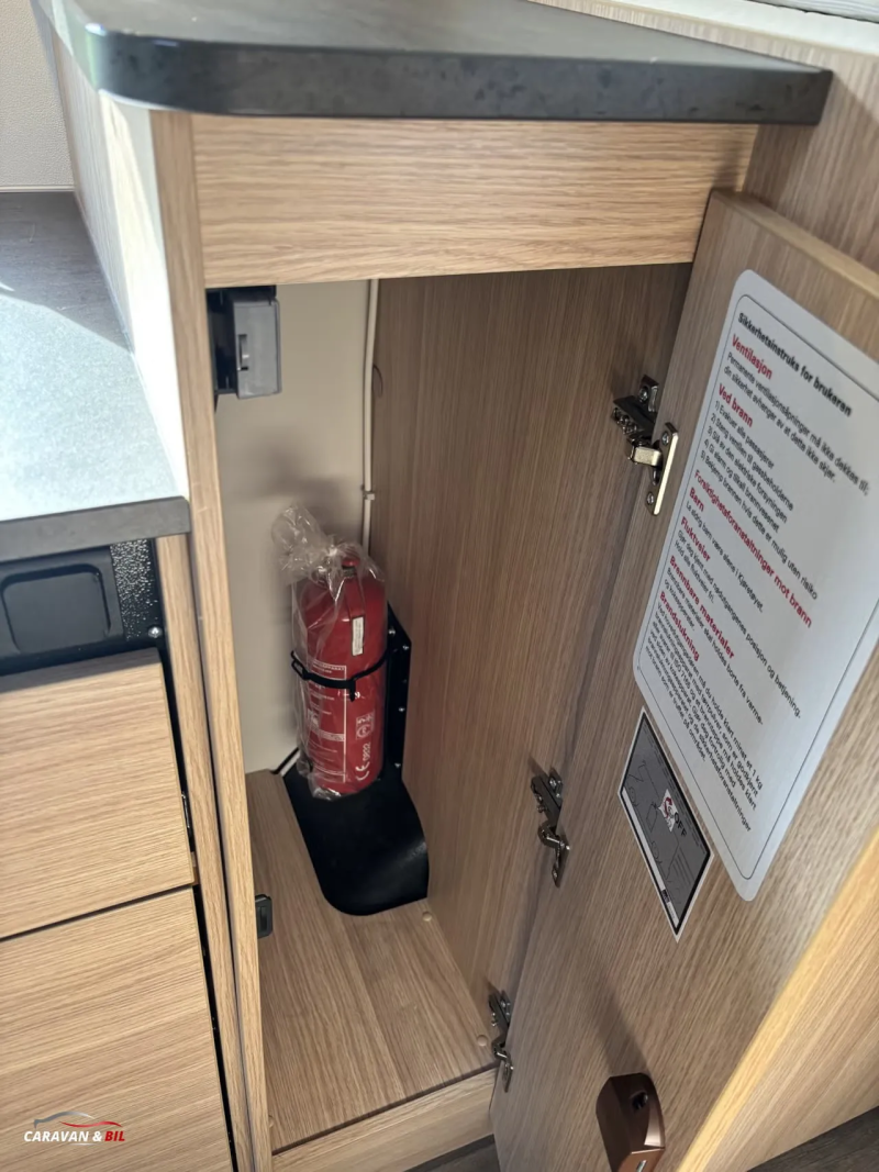 Sunlight Compact V66