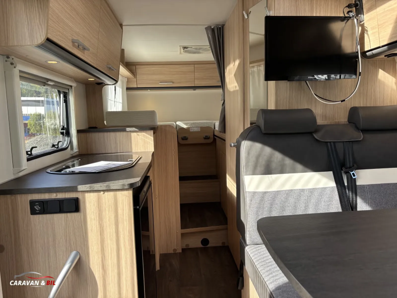 Sunlight Compact V66