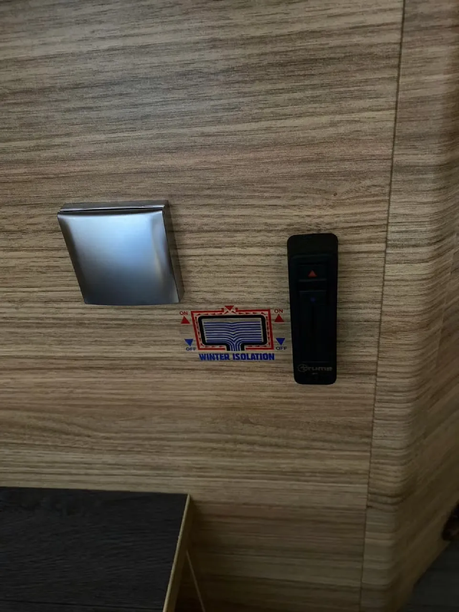 Adria 700 Sonic DC plus