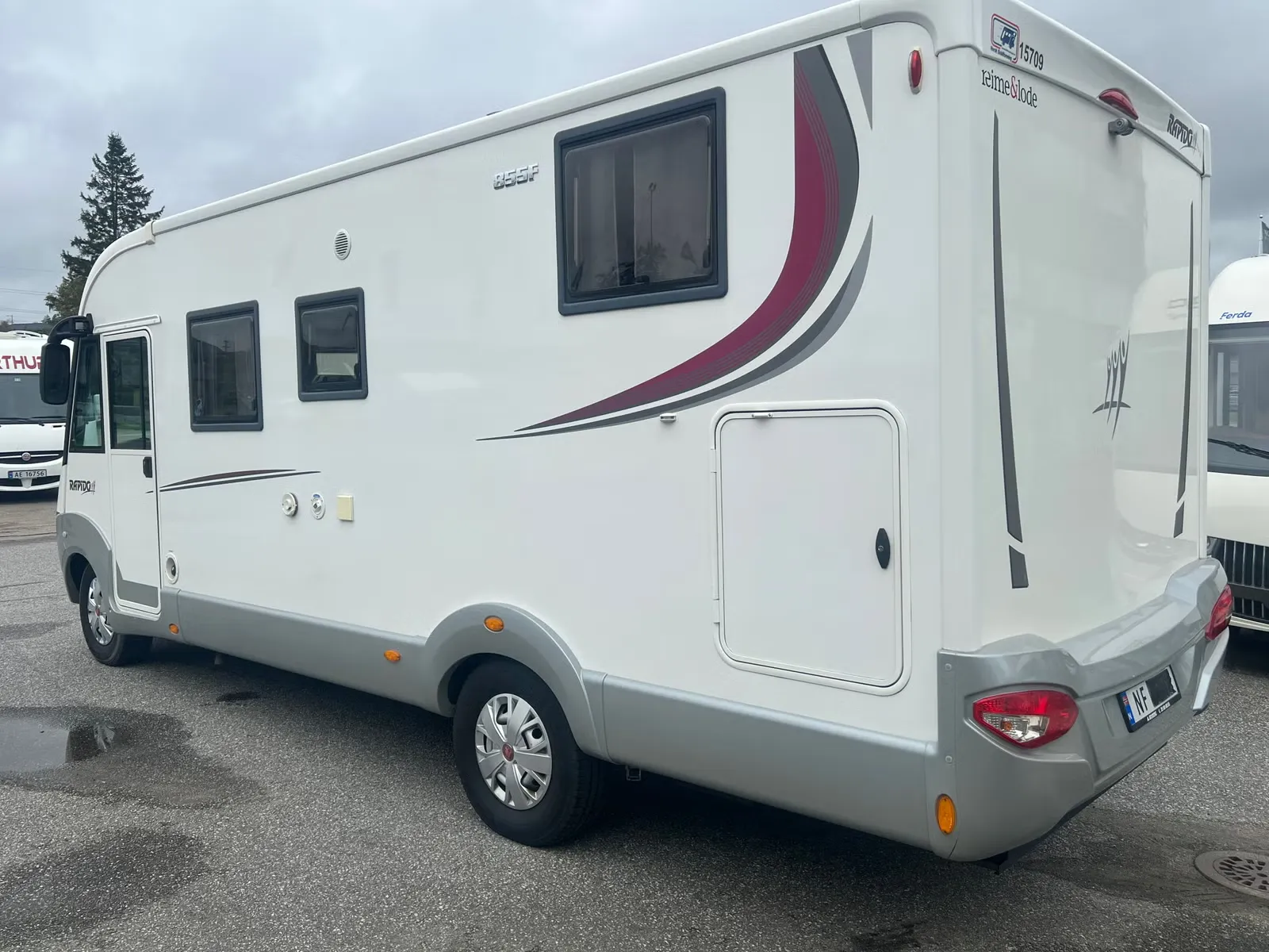 Rapido 855F Scandinavie