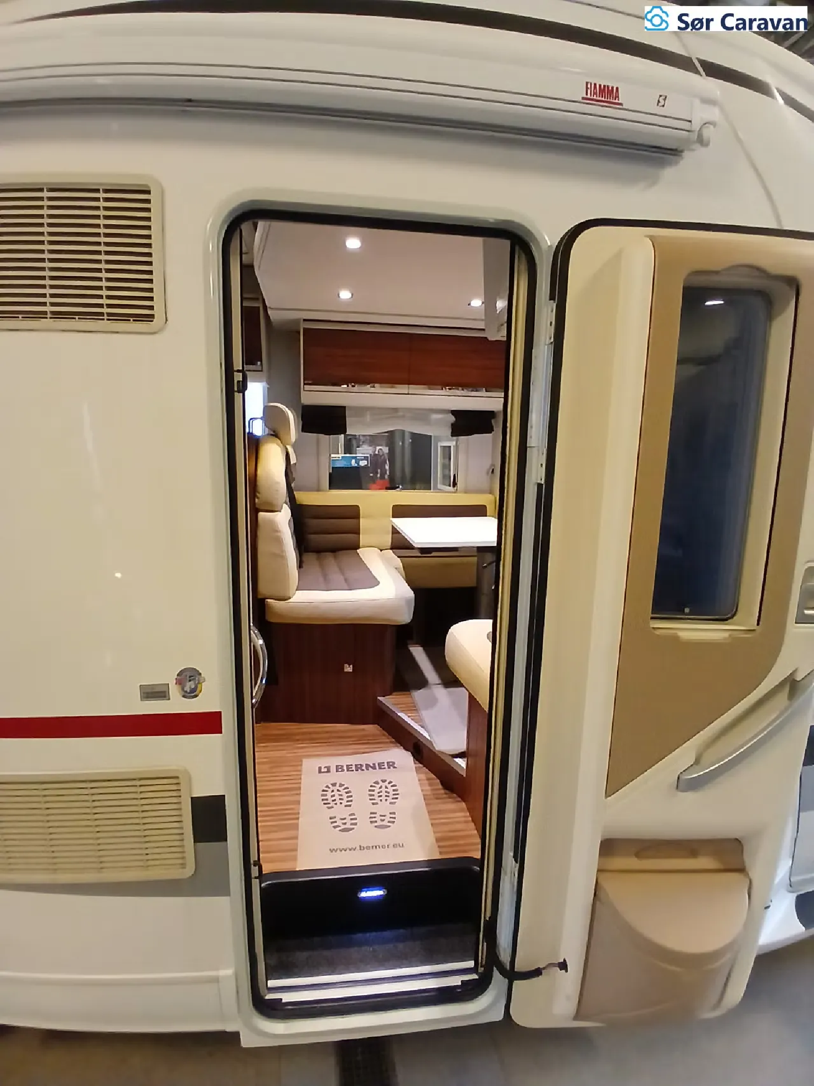 Adria Matrix M 670 SC