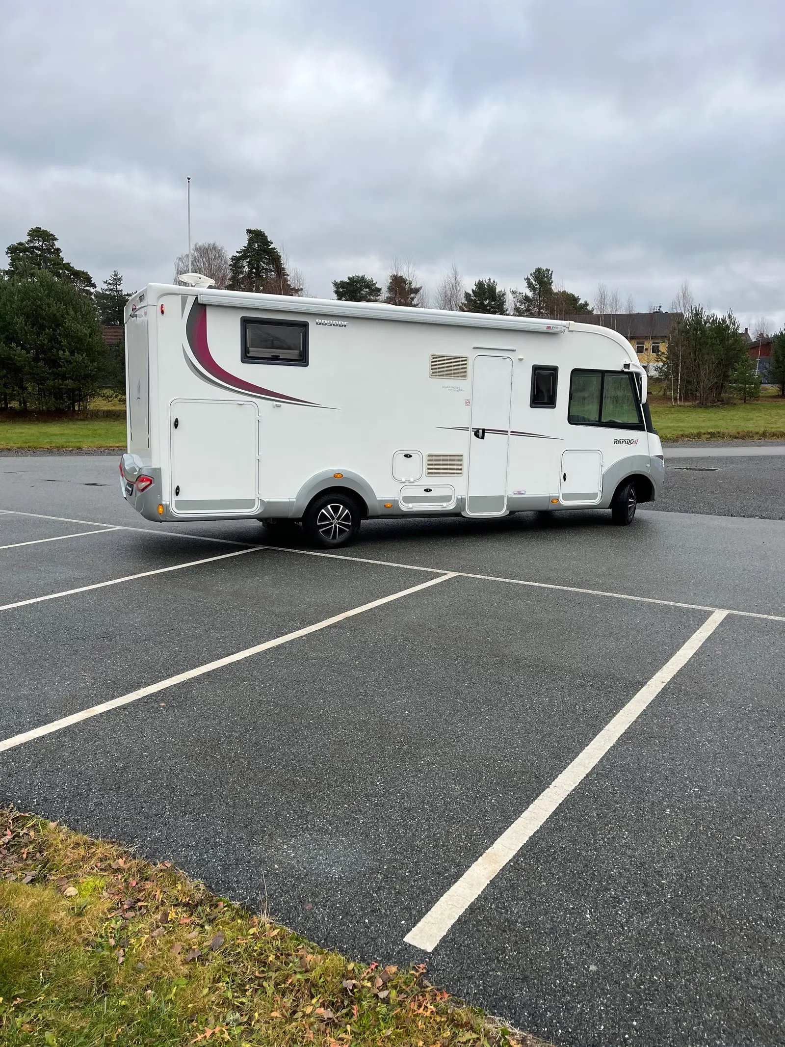 Rapido 8090DF ALKO 180 ch