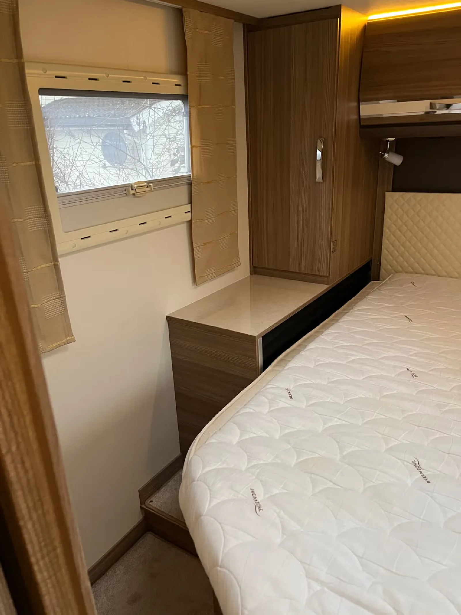 Rapido 8090DF ALKO 180 ch