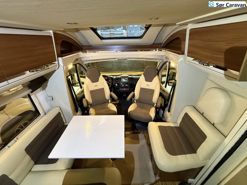 Adria Matrix M 670 SC