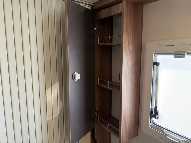 Challenger SIRIUS 3098