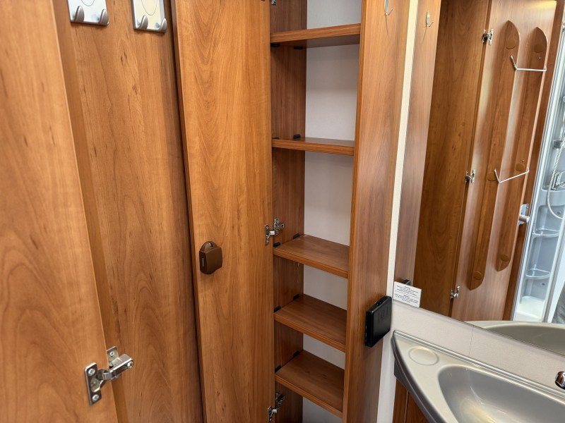 Dethleffs trend i 7057