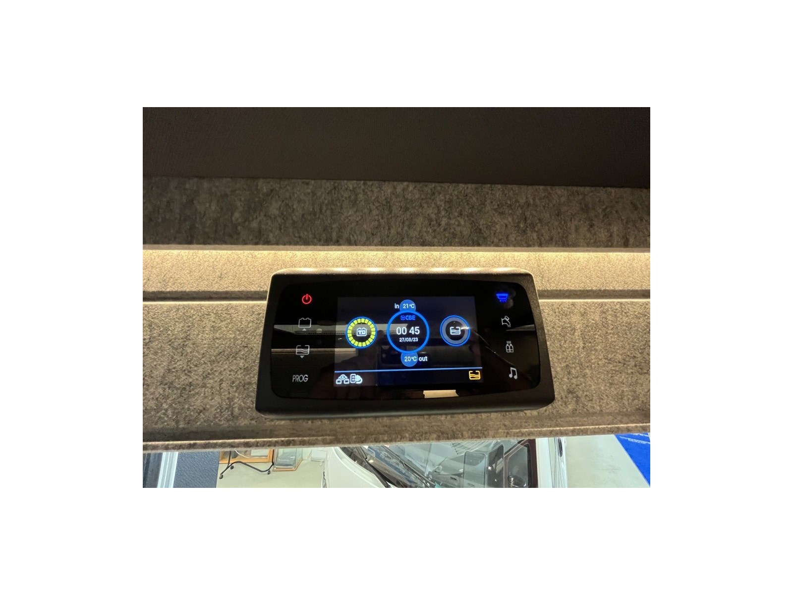 Niesmann-Bischoff iSmove 6.9 E