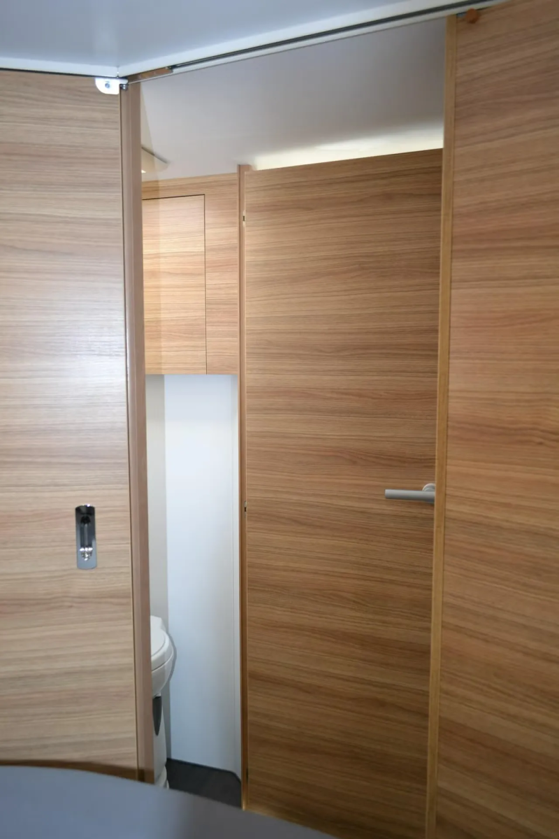 Adria Sonic I 700 DC