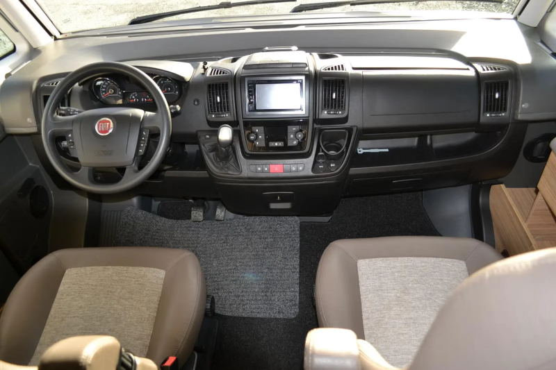 Adria Sonic I 700 DC