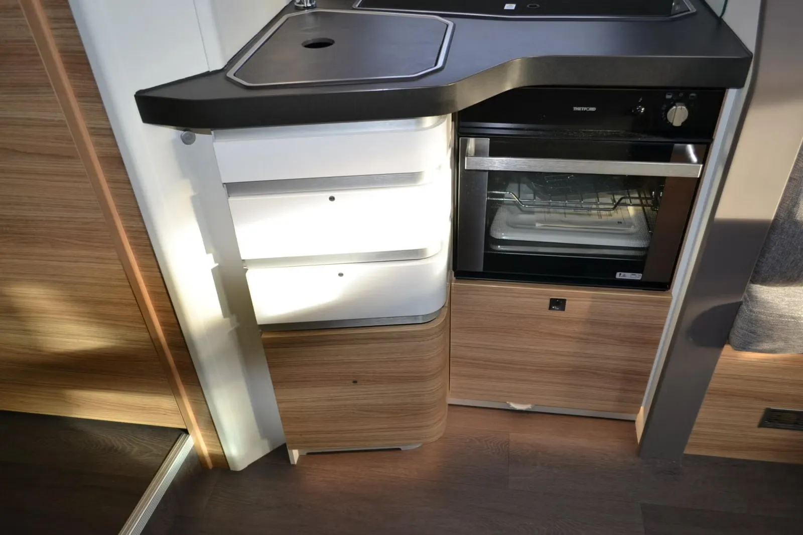 Adria Sonic I 700 DC