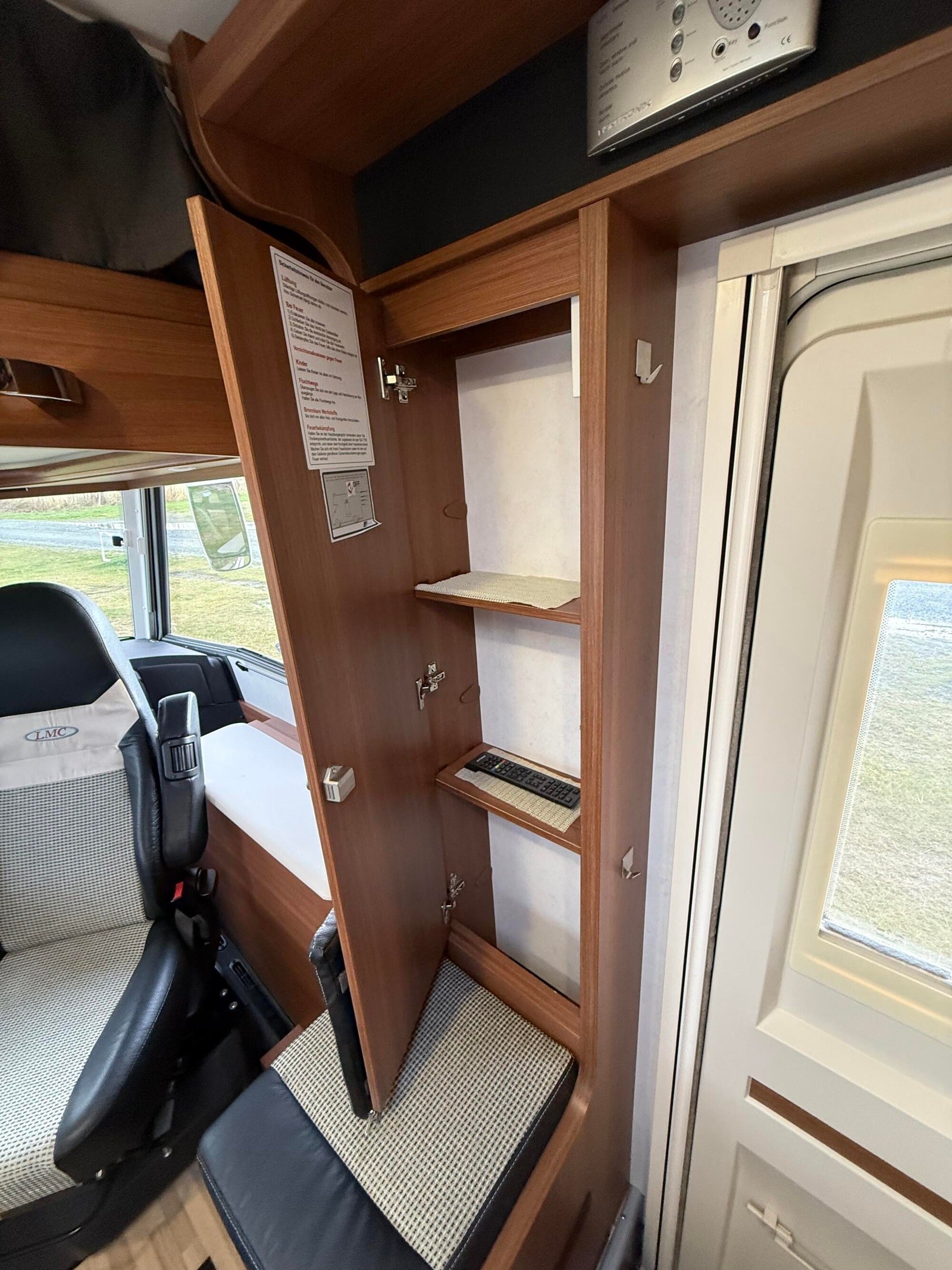 LMC Explorer Sportline 675 kaufen – Kroken Bobil AS