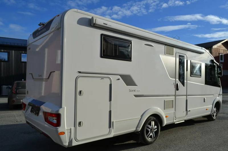 Adria Sonic I 700 DC