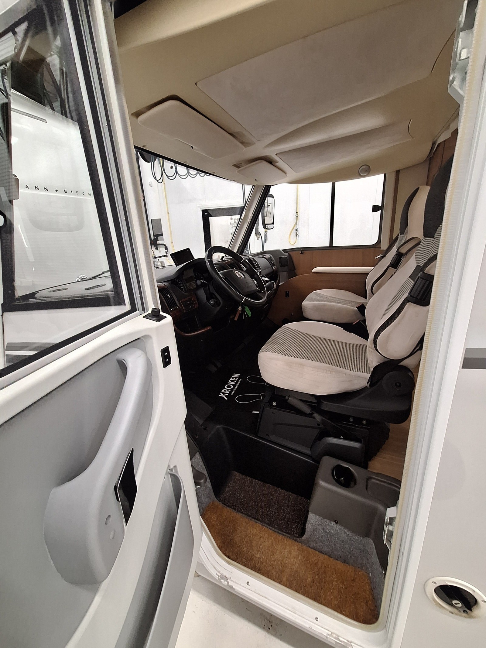 LMC Liberty Explorer I720