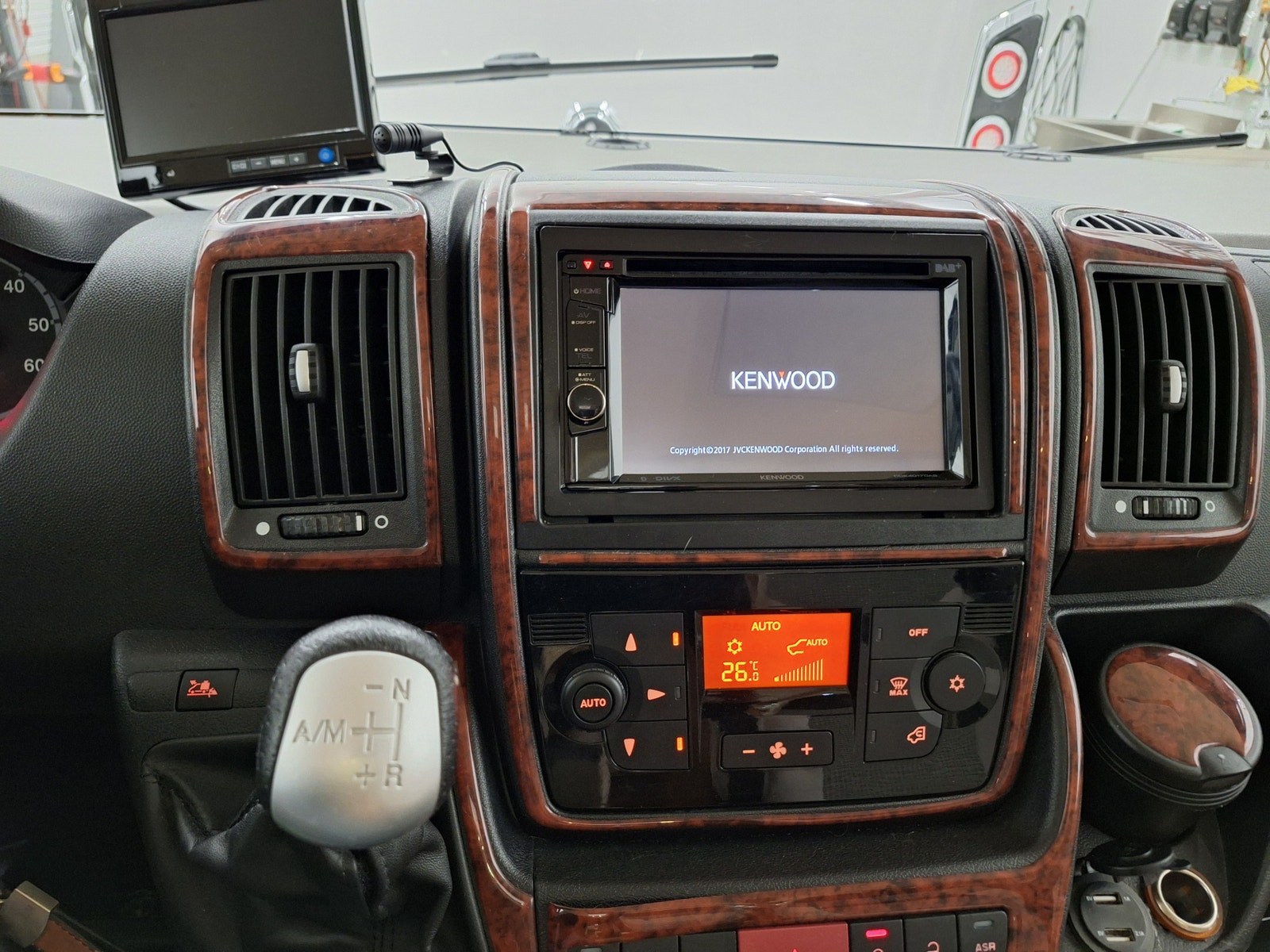 LMC Liberty Explorer I720