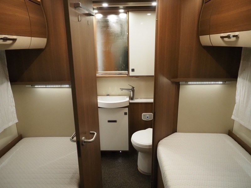 LMC I 715 Comfort Explorer