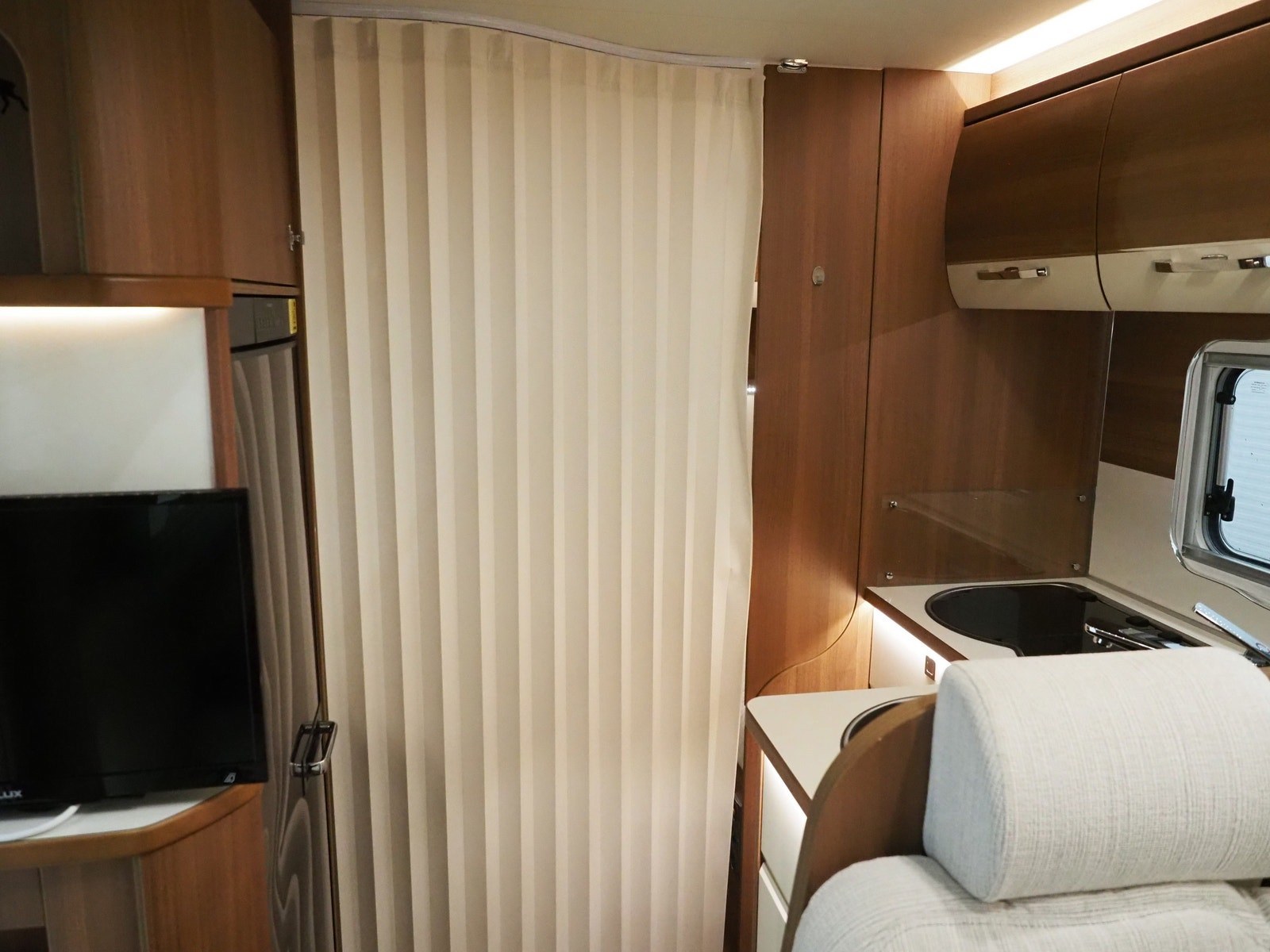 LMC I 715 Comfort Explorer