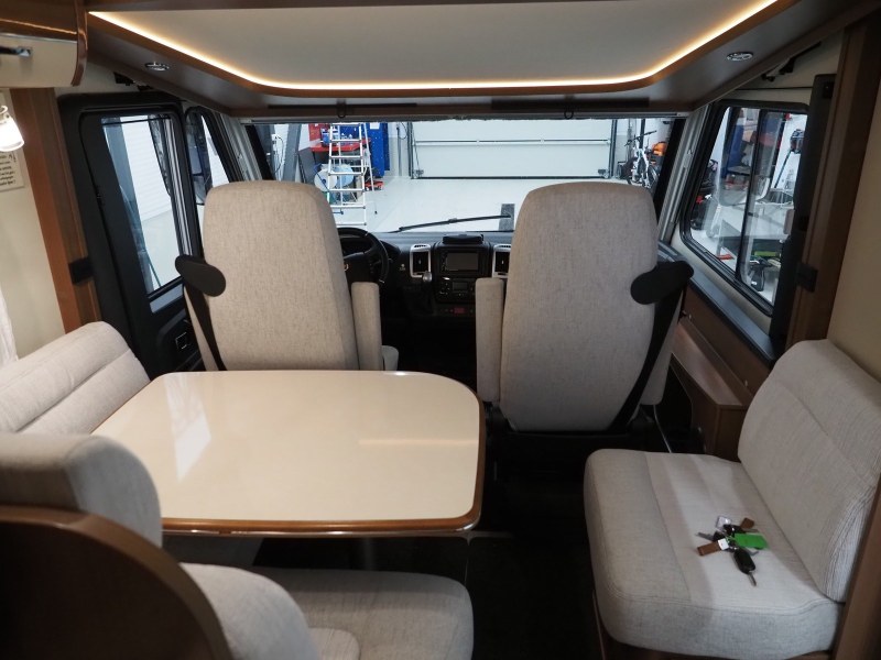 LMC I 715 Comfort Explorer