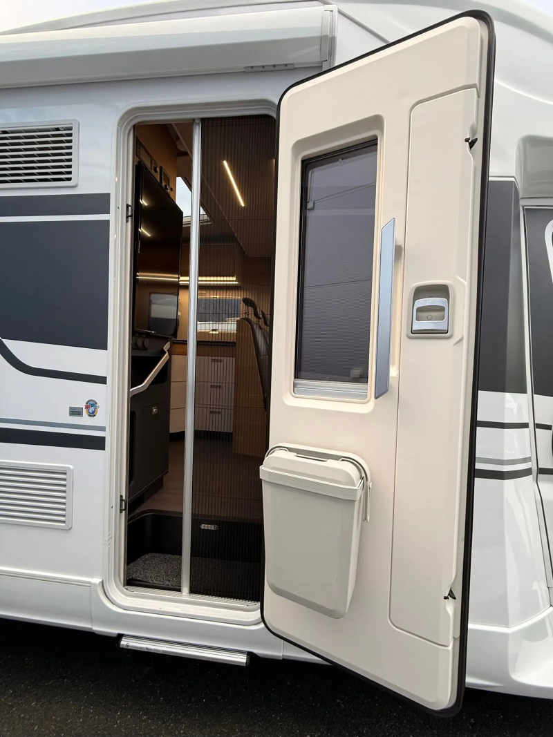 Adria Matrix Plus 670 SC