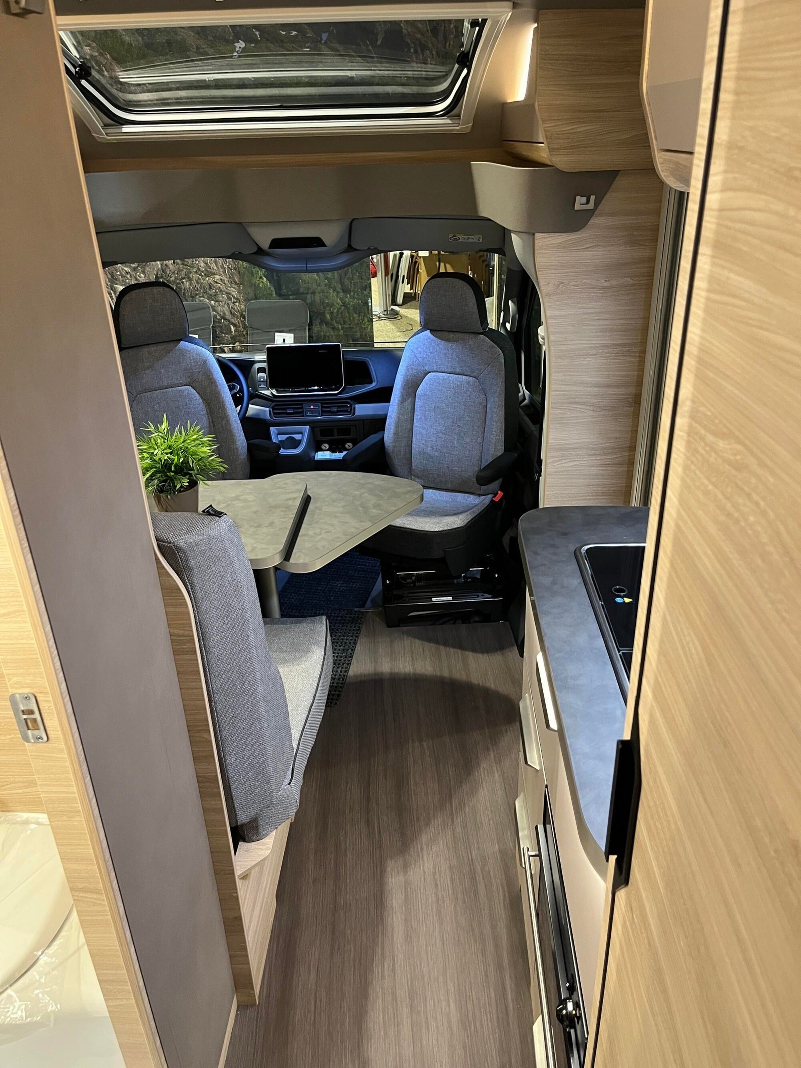 4X4 KNAUS VAN TI PLUS 650 MEG