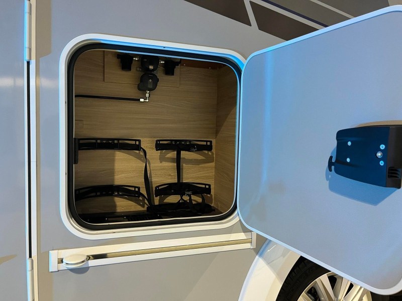 4X4 KNAUS VAN TI PLUS 650 MEG