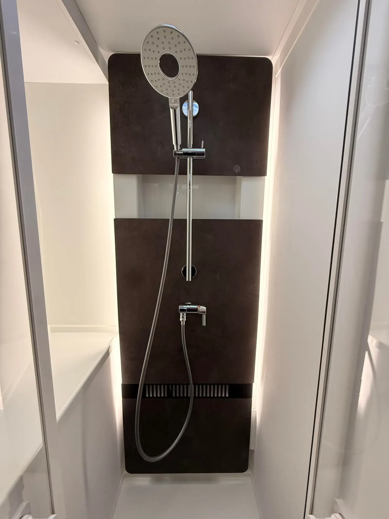 Adria Matrix Plus 670 SC