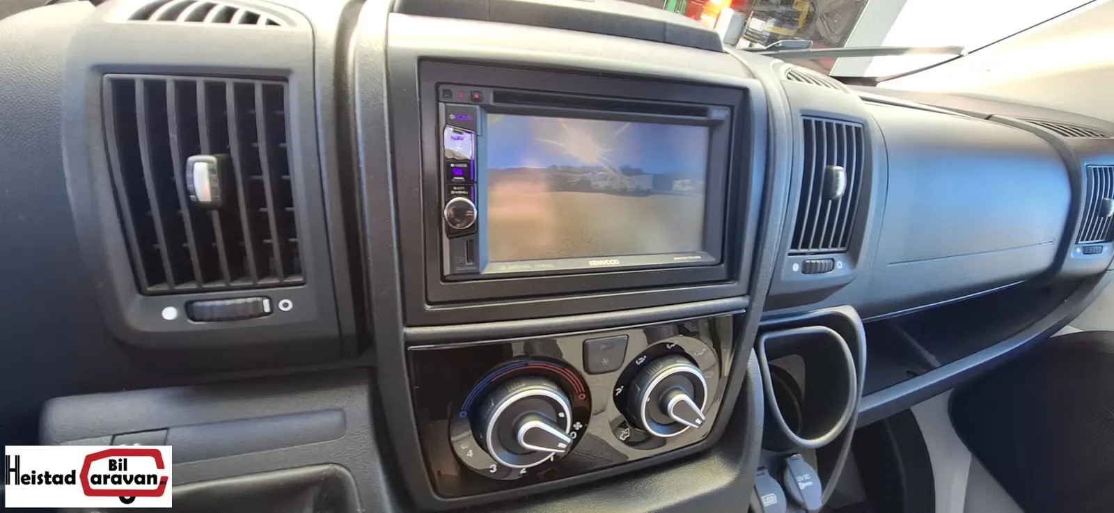 Adria Sun Living Série S 70 SL