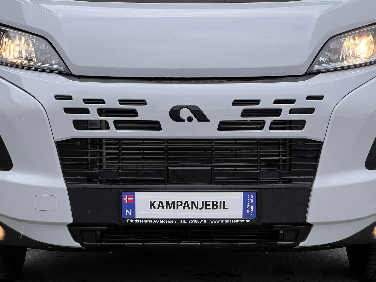 Adria Compact DL 2.2 / 140 ch