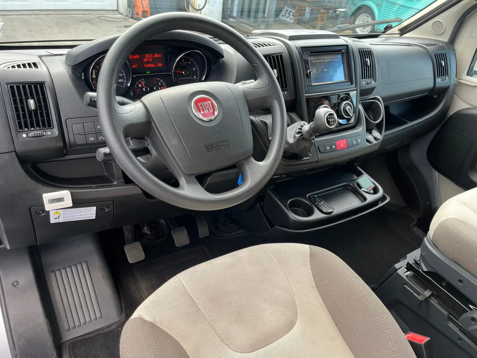 Adria Matrix M 670 SC