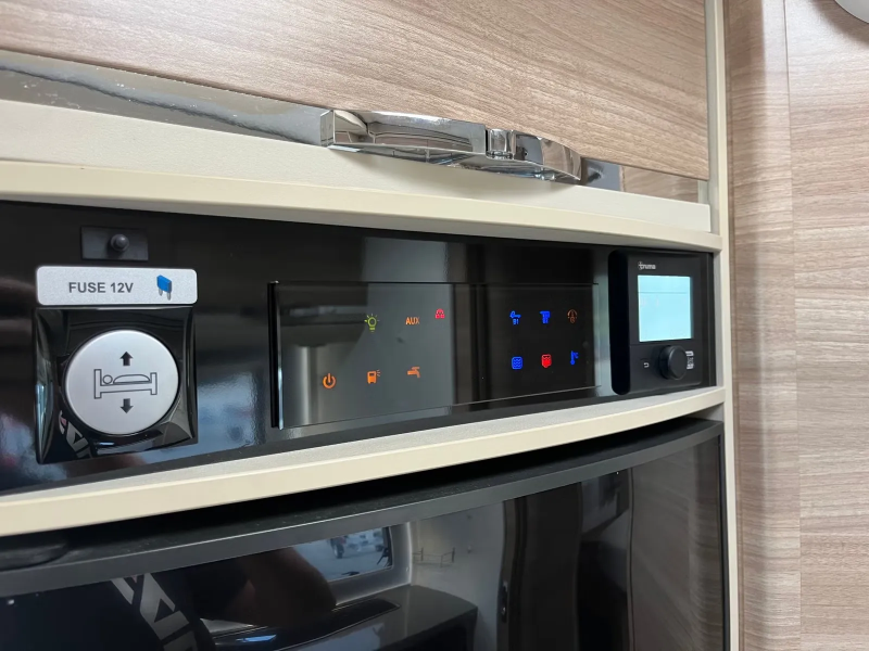 Adria Matrix M 670 SC