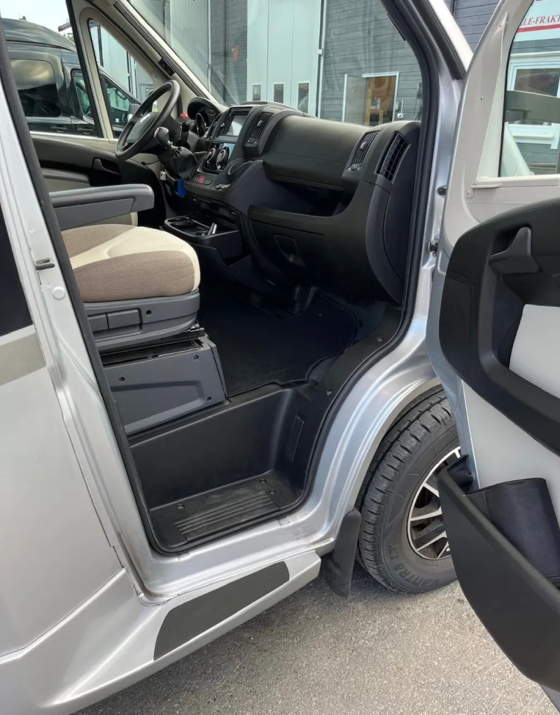 Adria Matrix M 670 SC