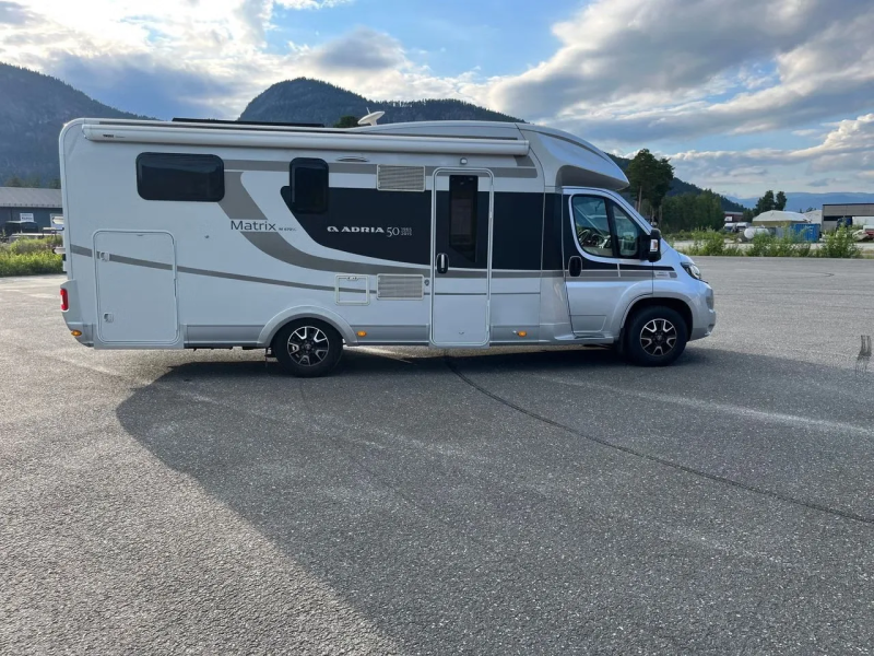 Adria Matrix M 670 SC