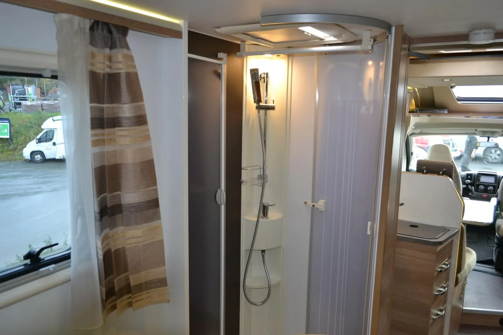 Adria Matrix M 670 SC