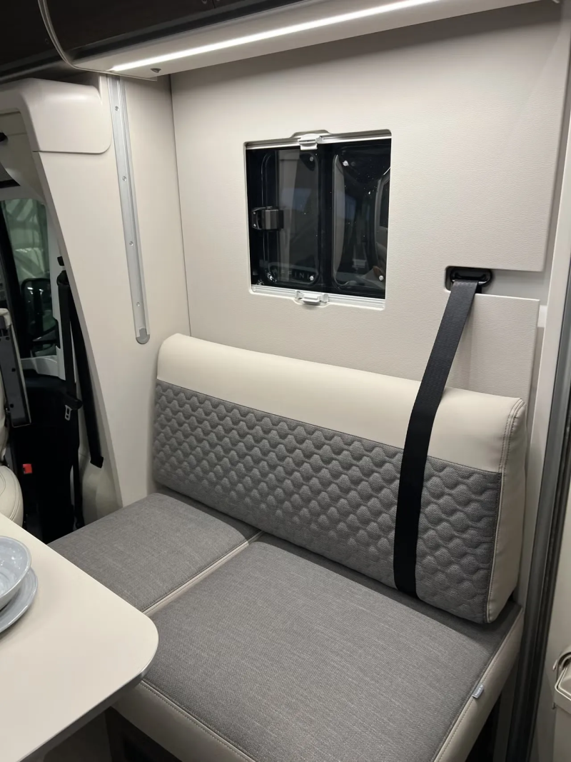 Adria MATRIX SUPREME 670 DL