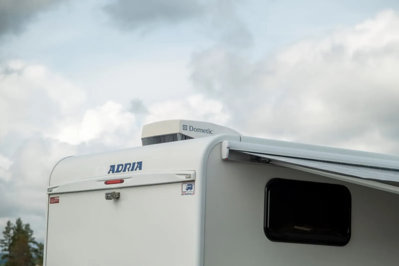 Adria Sonic I 600 Sl