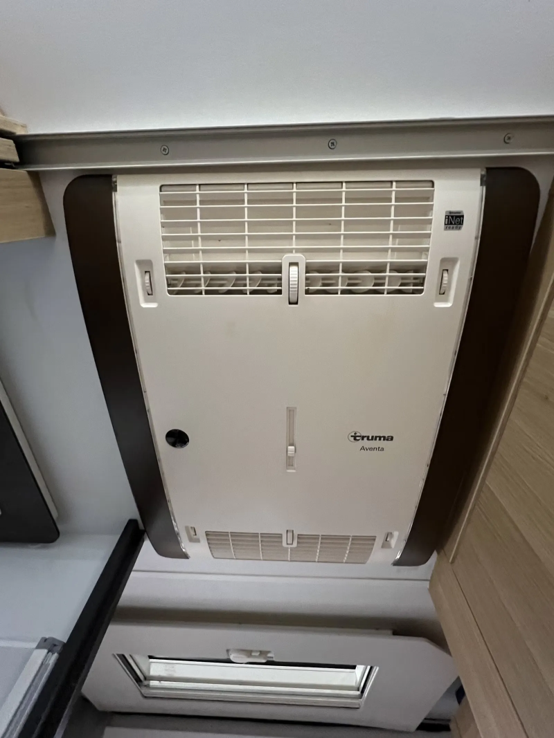 Adria Matrix Plus 670 SL