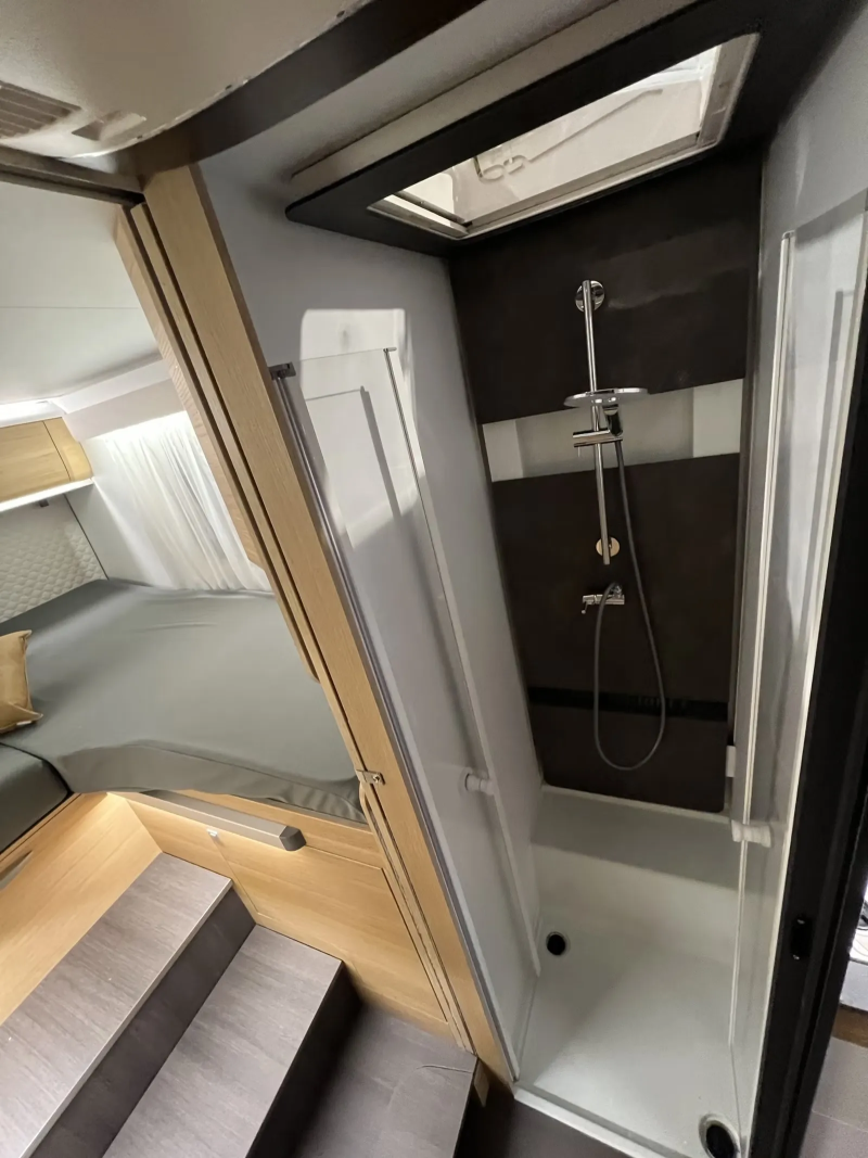 Adria Matrix Plus 670 SL