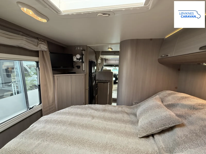 Adria MATRIX SUPREME M 677