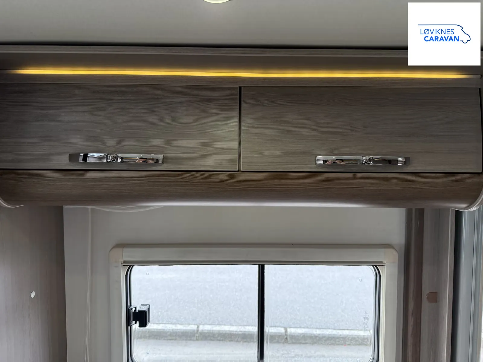 Adria MATRIX SUPREME M 677