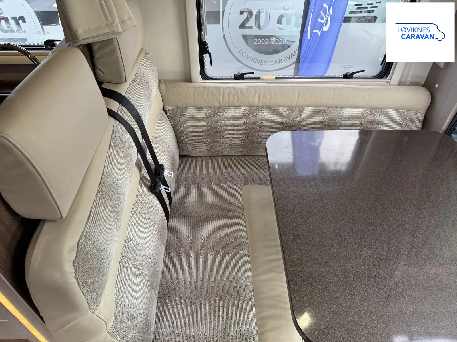 Adria MATRIX SUPREME M 677