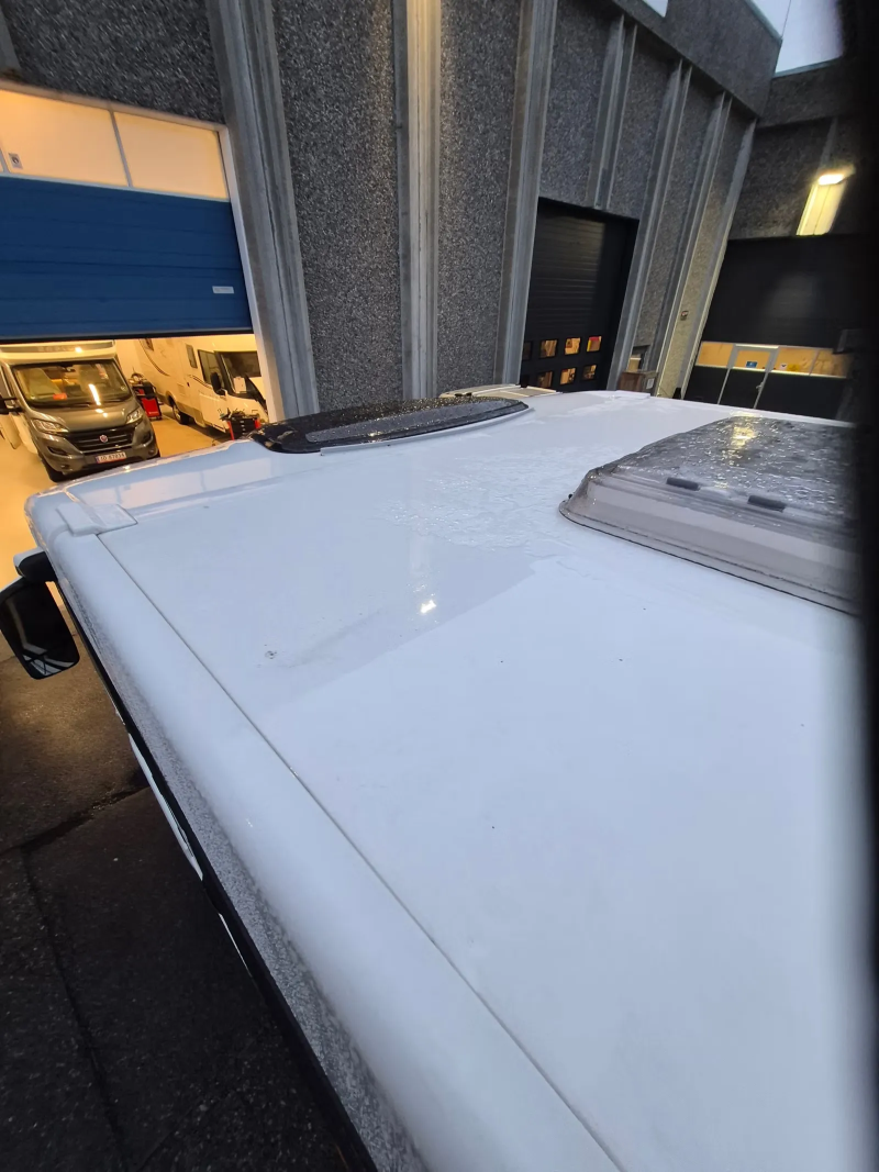 Adria Sonic i 700 SL