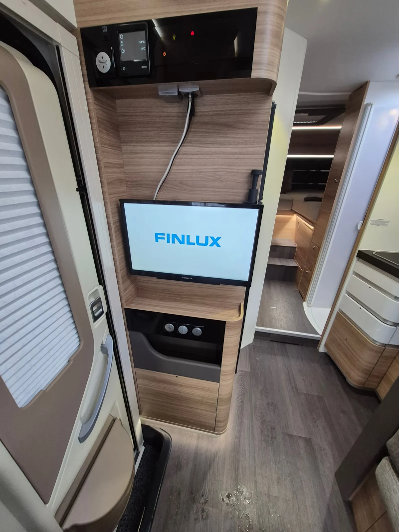 Adria Sonic i 700 SL