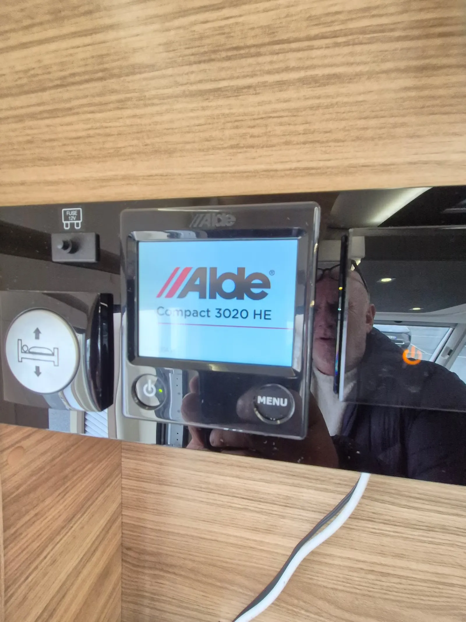 Adria Sonic i 700 SL