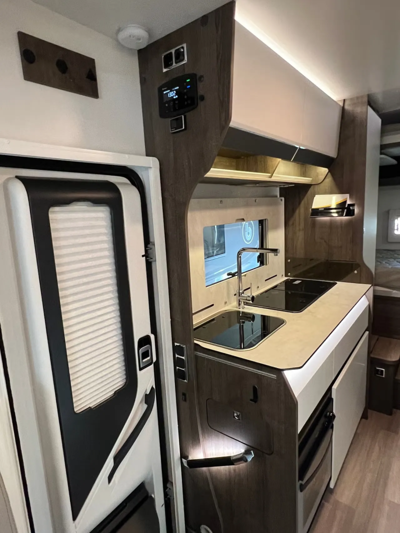 Benimar Amphitryon 940