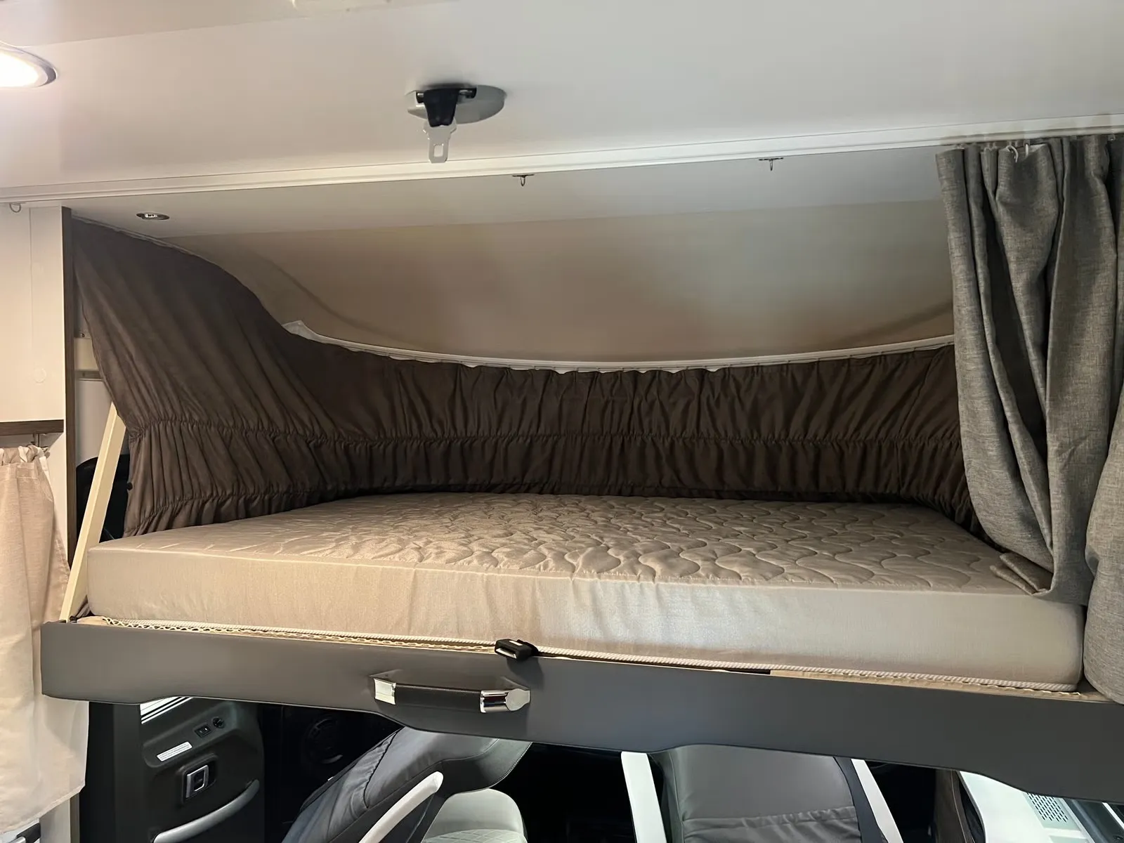 Benimar Amphitryon 940