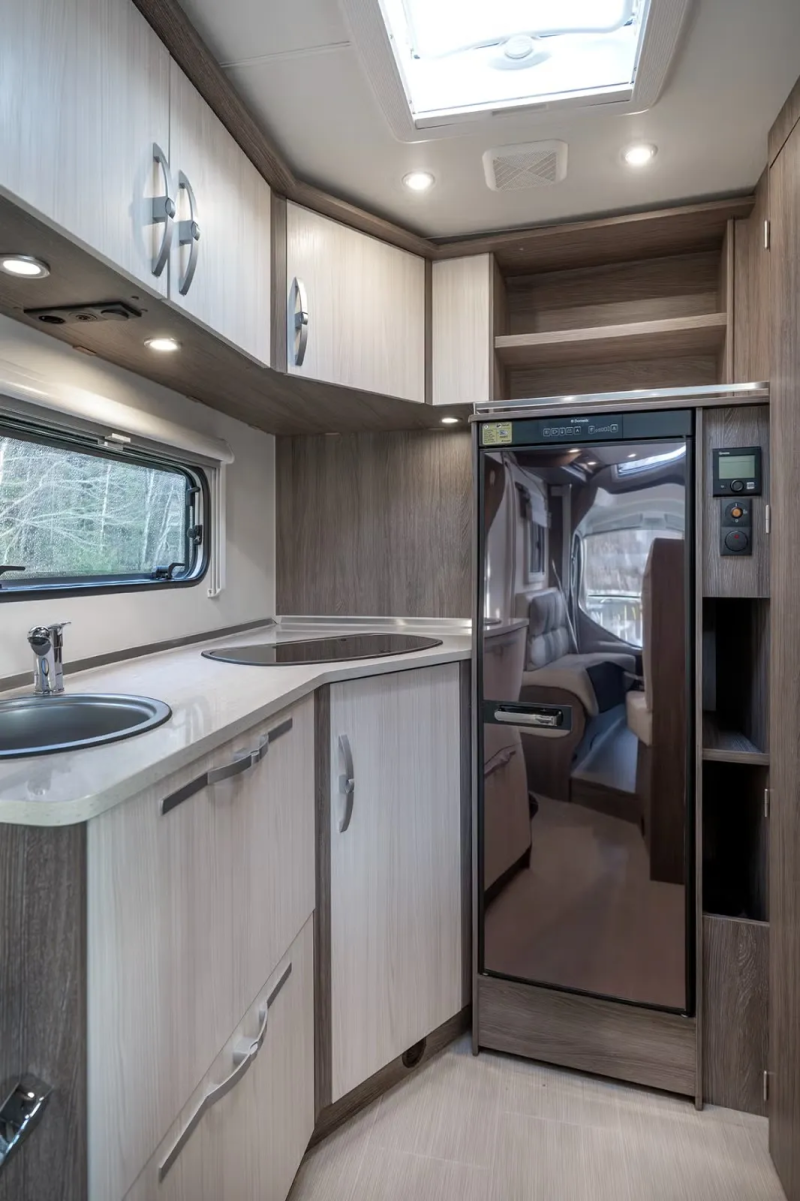 Bürstner IXEO Time IT 586