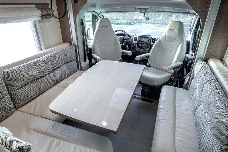 Bürstner IXEO Time IT 586